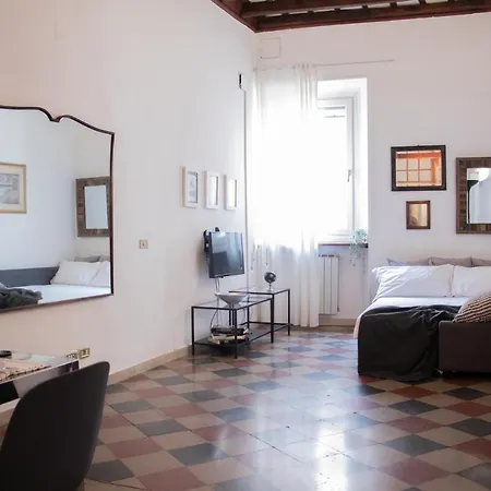 The Rent - Piazza Di Firenze Apartment Rome