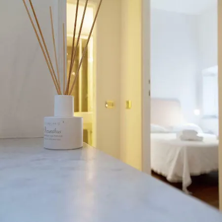 The Rent - Piazza Di Firenze Apartment Rome